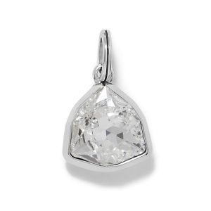 Estella Amulet