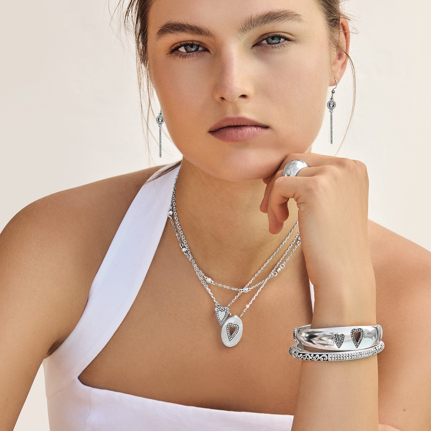 Love Messages B Simple Hinged Bangle - Image 4