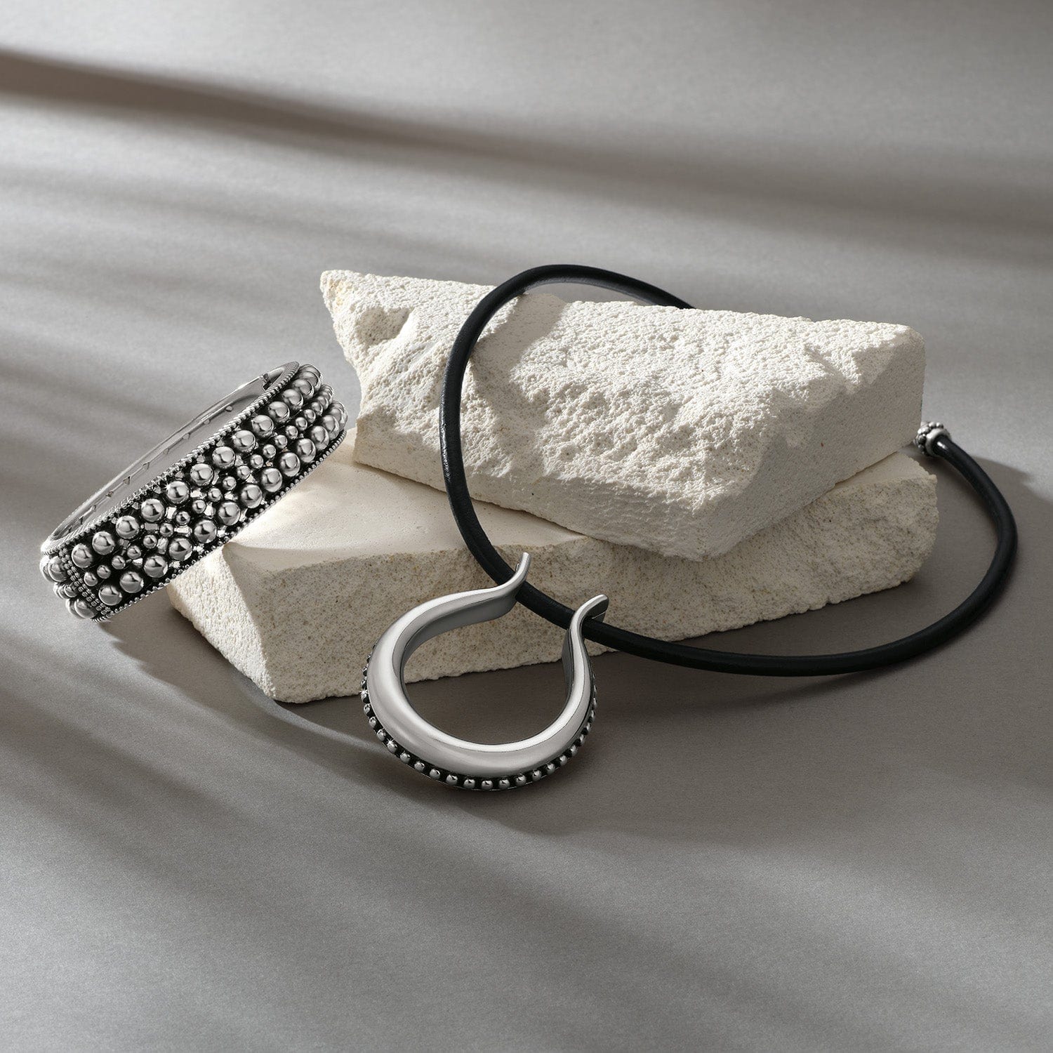 Pretty Tough Arch Leather Necklace - Image 4