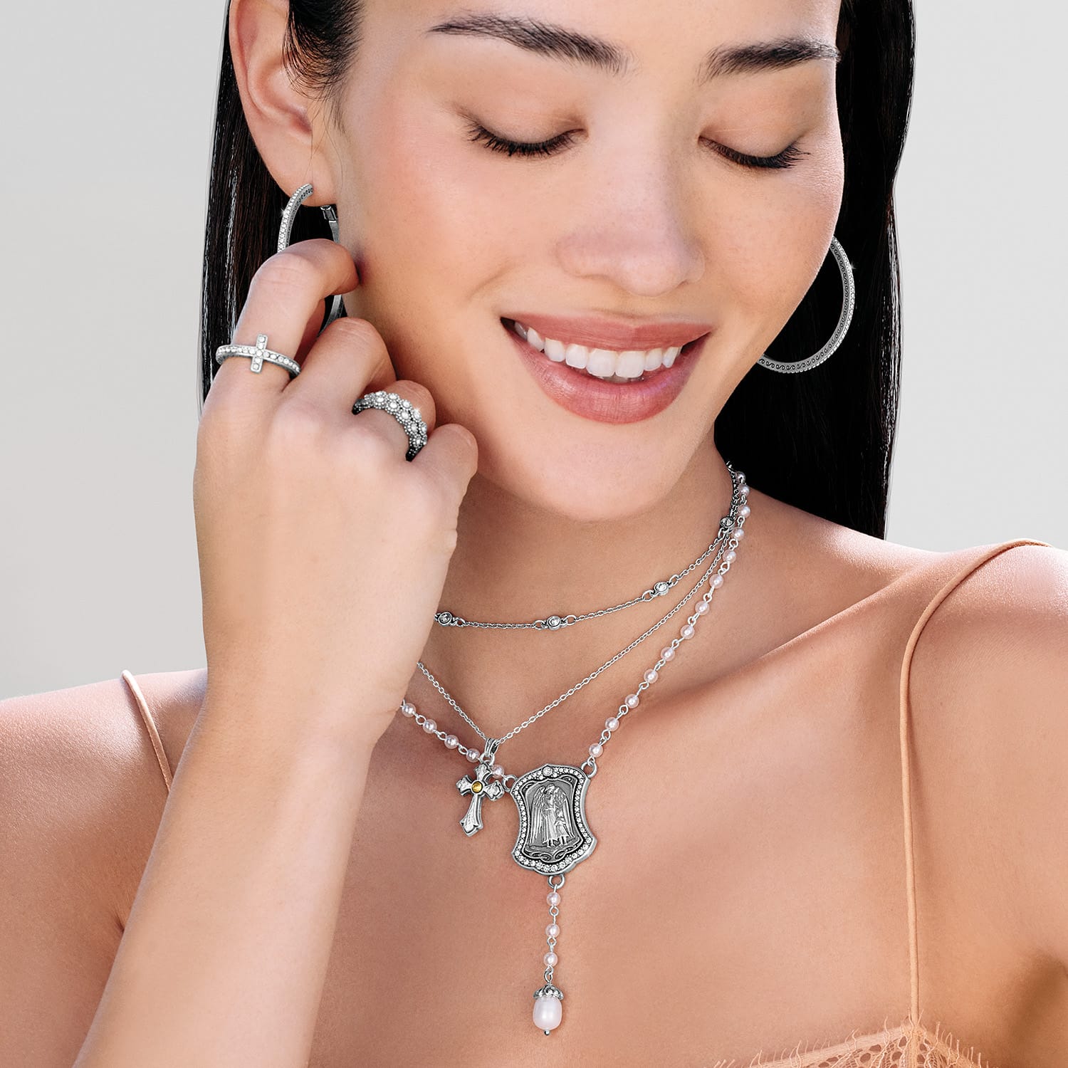 Protection Angel Pendant Necklace - Image 4